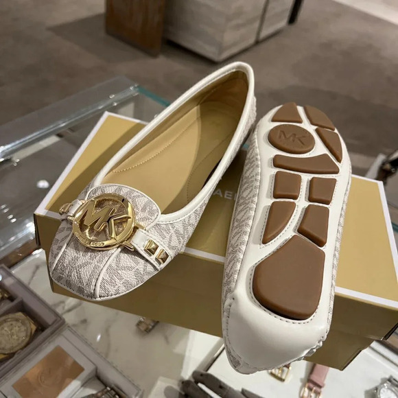 Fulton Studded Logo Moccasin Size7 - Picture 2 of 6